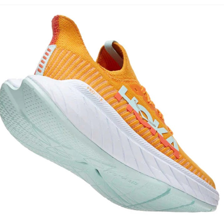 Tenis para Correr Ciudad Hoka Carbon X3 Mujer 23cm