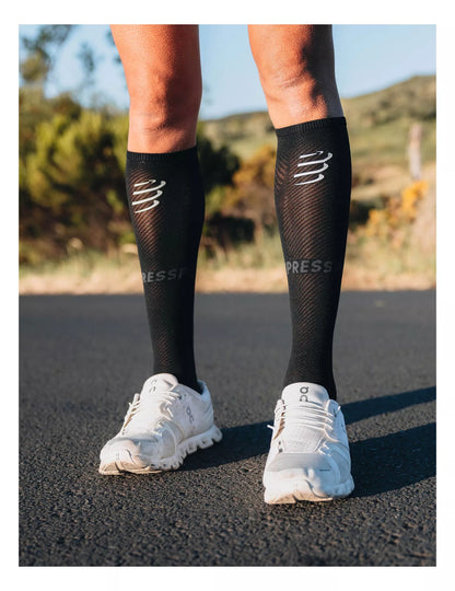 Compressport Full Socks Oxygen | Calcetas de Compresión Ultraligeras