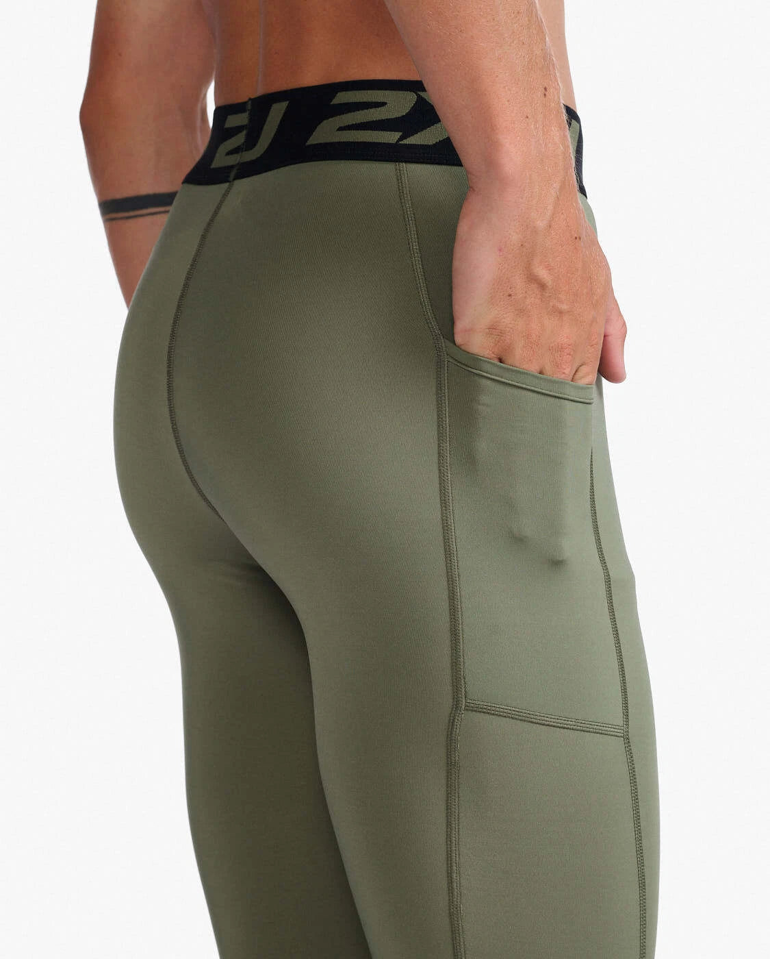 2XU Mallas de Compresión 3/4 (tipo Pirata) Talla Mediana